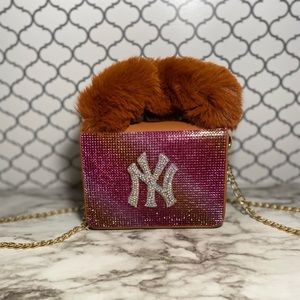 🚨BRAND NEW🚨New your girl purse